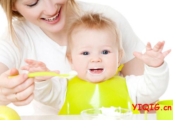 宝宝添加辅食建议 应避免的食物